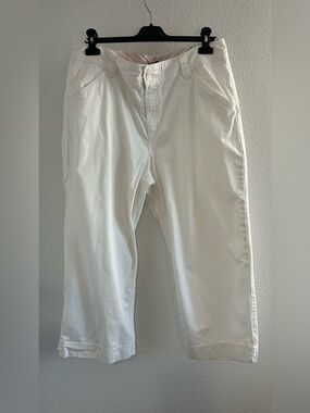 High Sierra White Crop Pants with Pink Accent